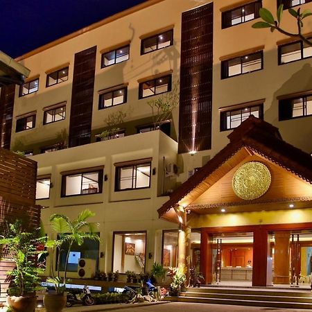 Thapaeplacehotel 치앙마이 외부 사진