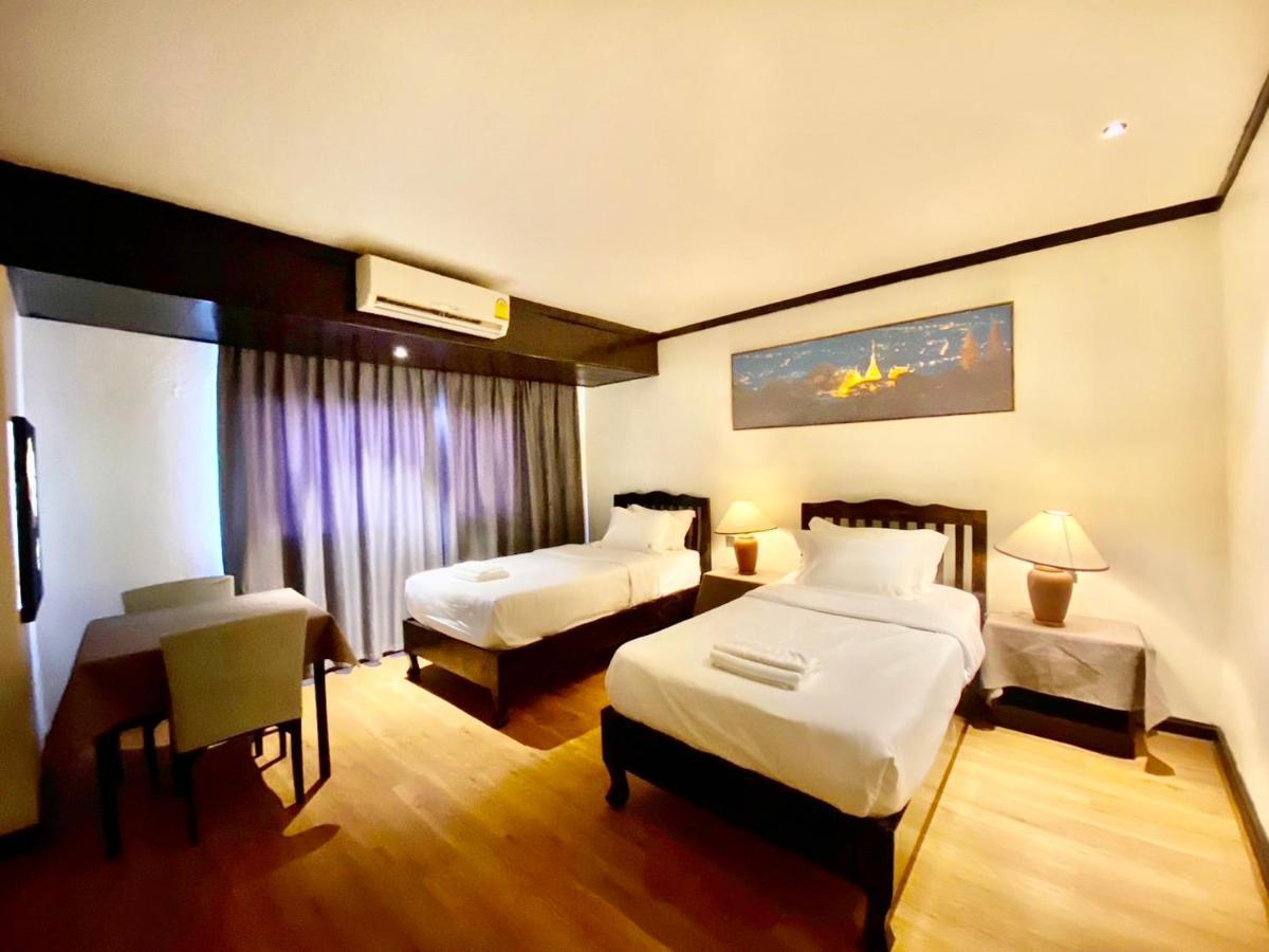 Thapaeplacehotel 치앙마이 외부 사진