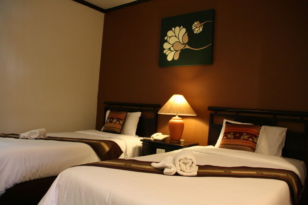 Thapaeplacehotel 치앙마이 외부 사진