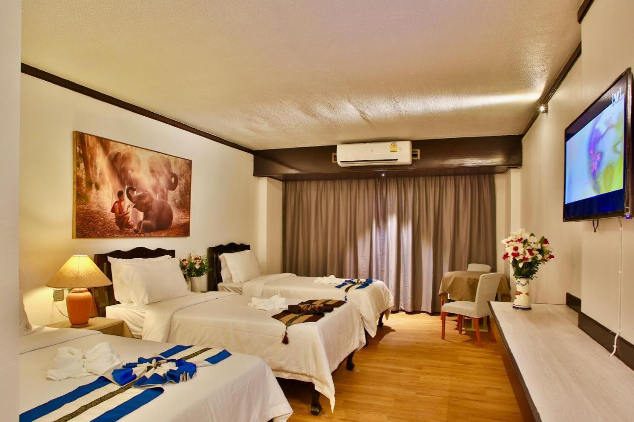Thapaeplacehotel 치앙마이 외부 사진