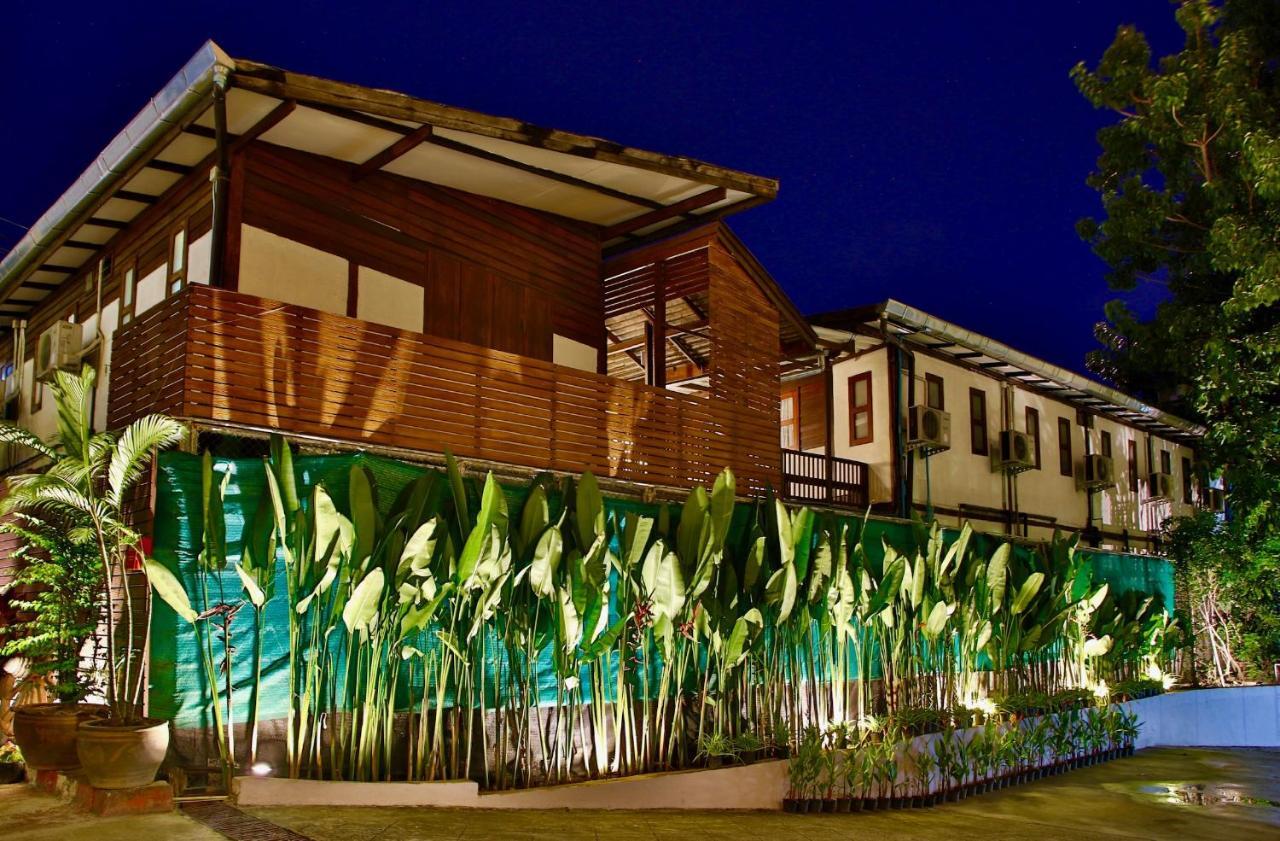 Thapaeplacehotel 치앙마이 외부 사진