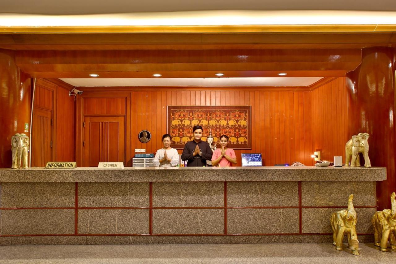 Thapaeplacehotel 치앙마이 외부 사진