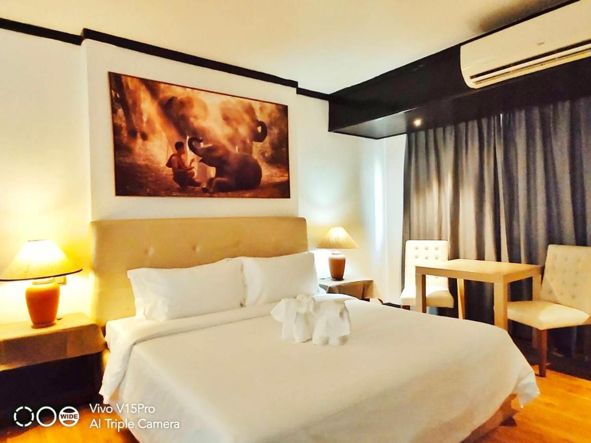 Thapaeplacehotel 치앙마이 외부 사진